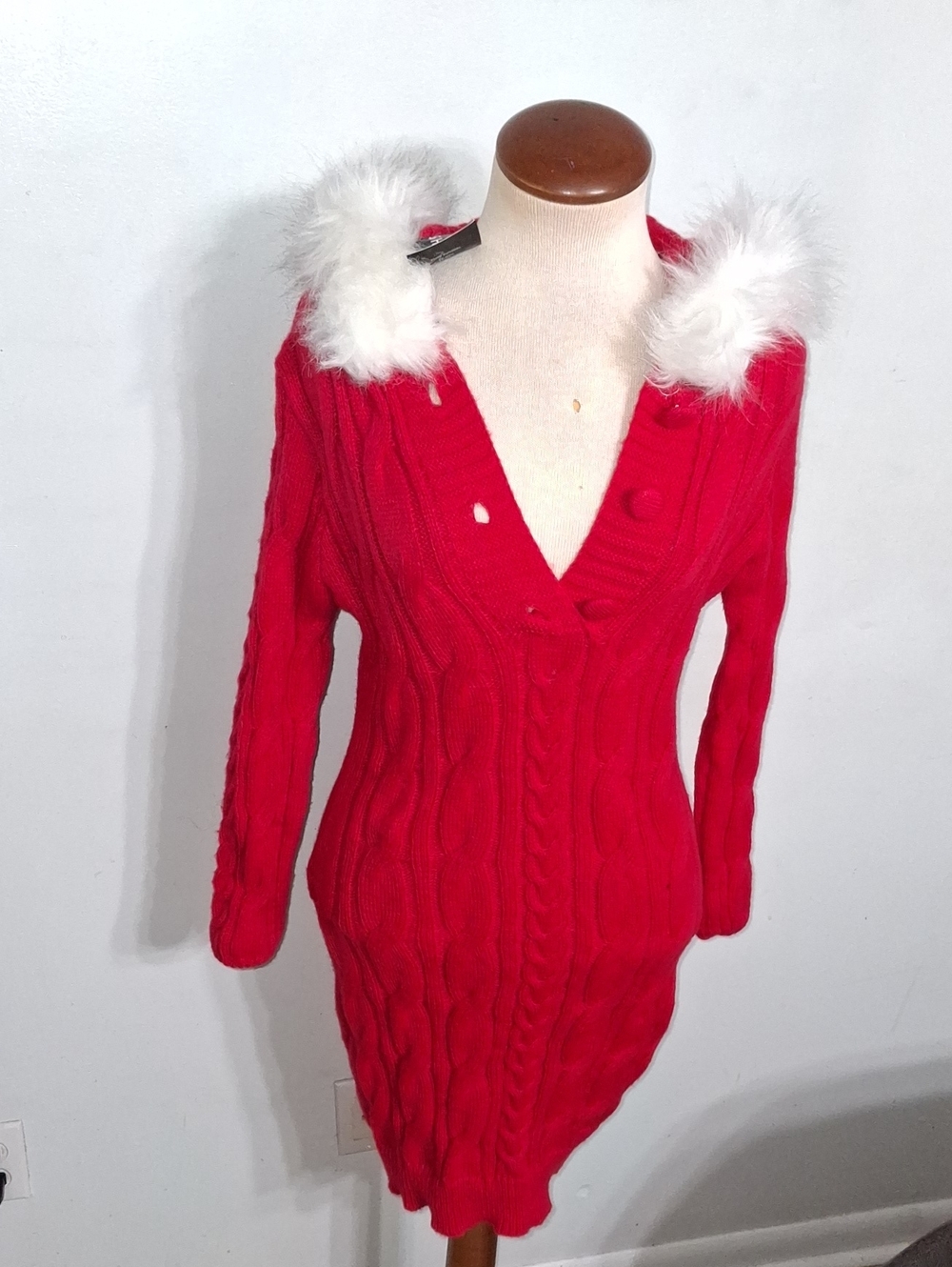 SHEIN /Red Cable-Knit V-Neck Sweater Dress with White Faux Fur Collar- W Sz 6